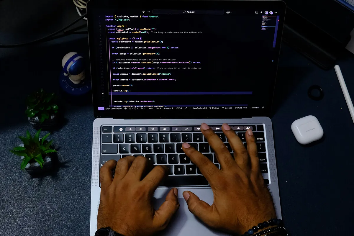 ai agent development step by step — developer working on code at desk - Photo by Zayed Hossain on Pexels